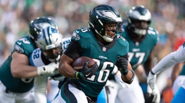 Eagles Superstar Saquon Barkley Can Still Make NFL History